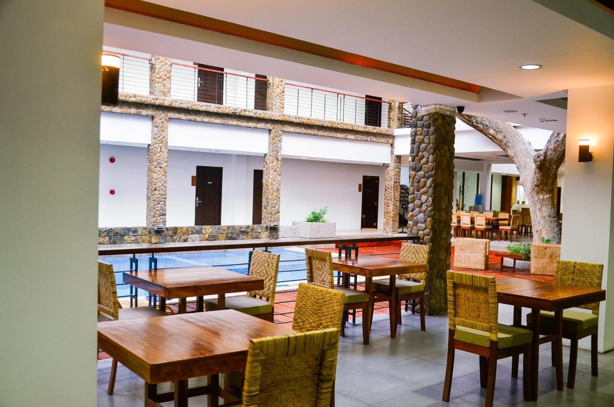 Marianne Hotel Puerto Princesa Esterno foto