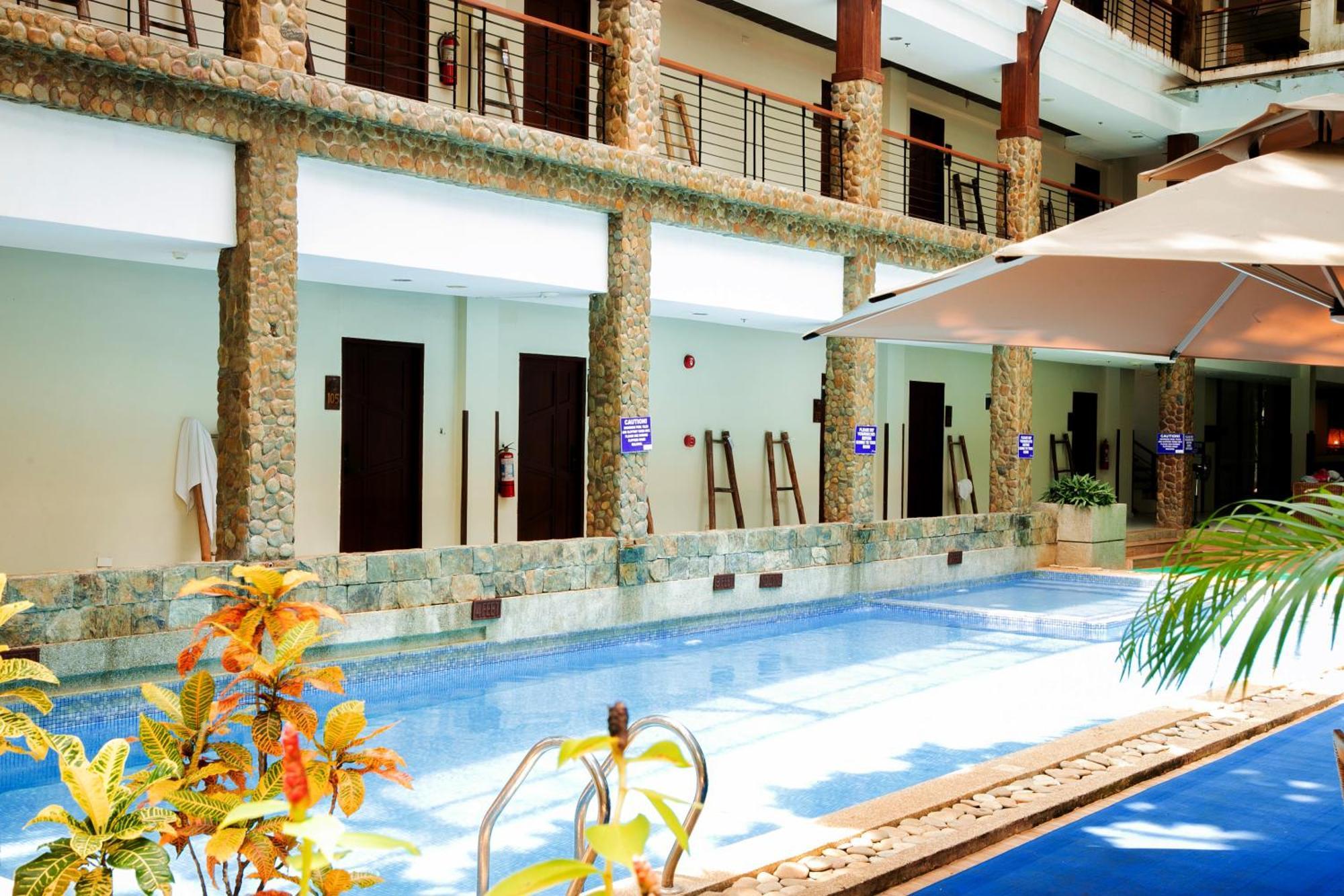 Marianne Hotel Puerto Princesa Esterno foto