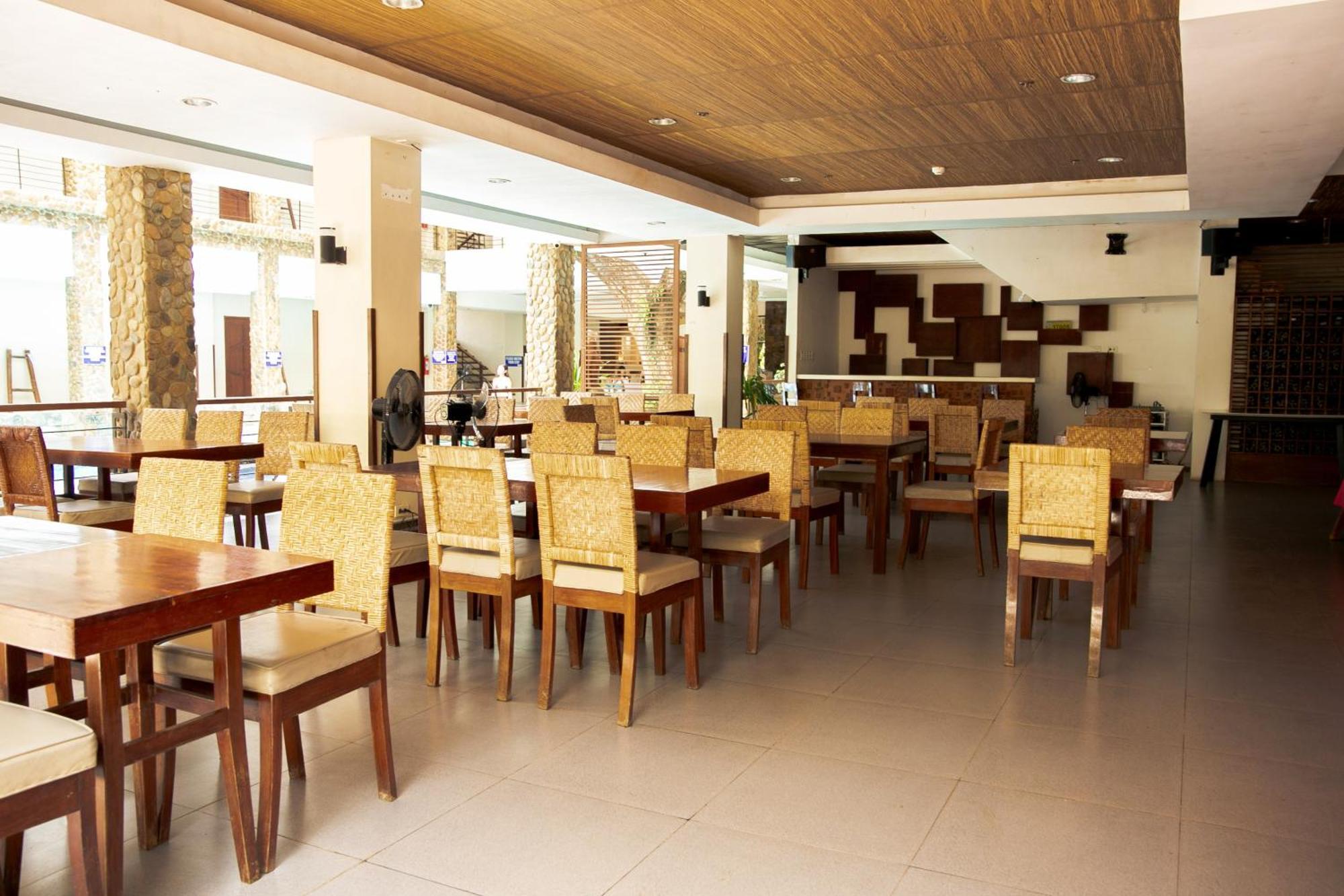 Marianne Hotel Puerto Princesa Esterno foto