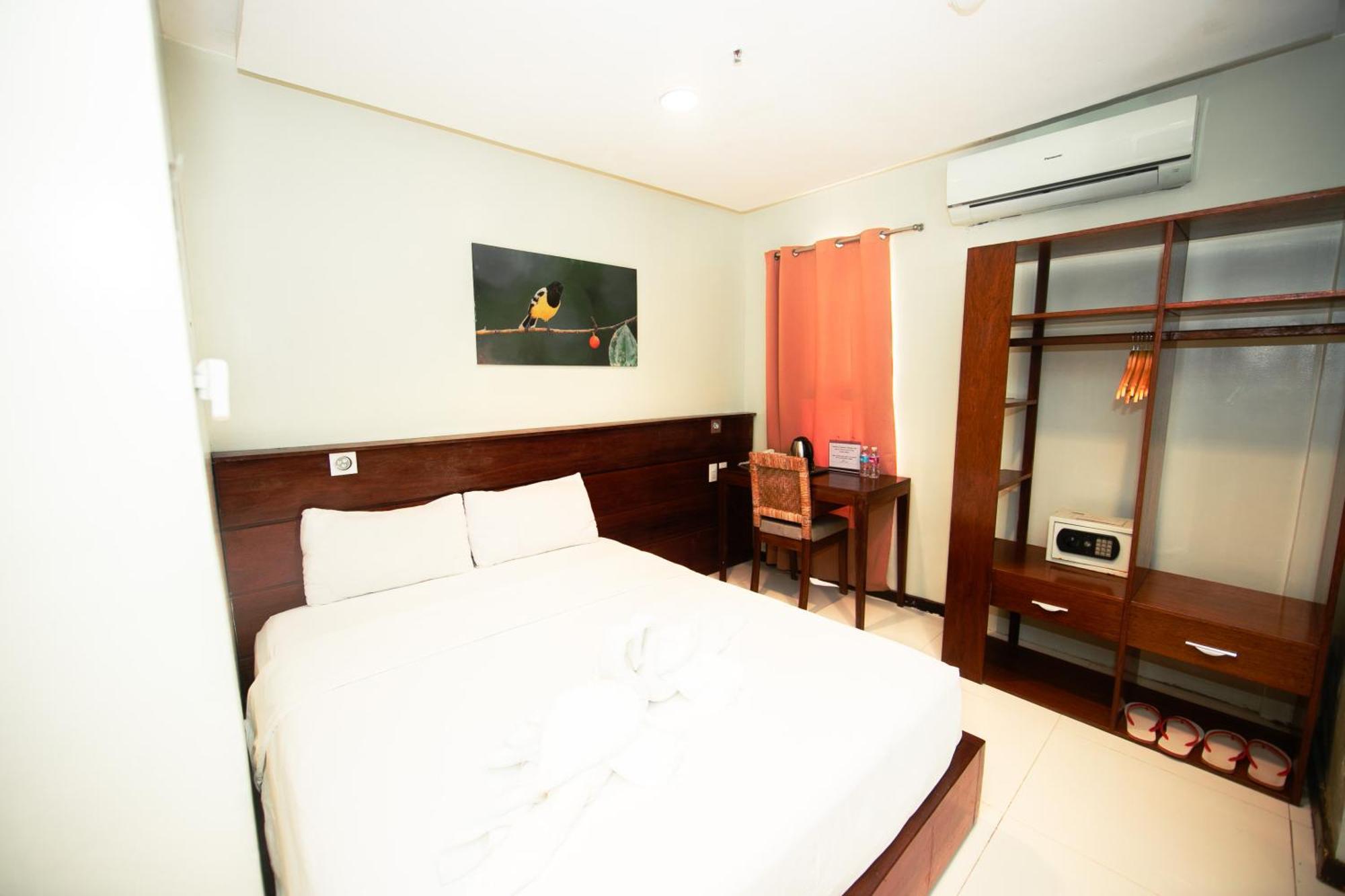 Marianne Hotel Puerto Princesa Esterno foto