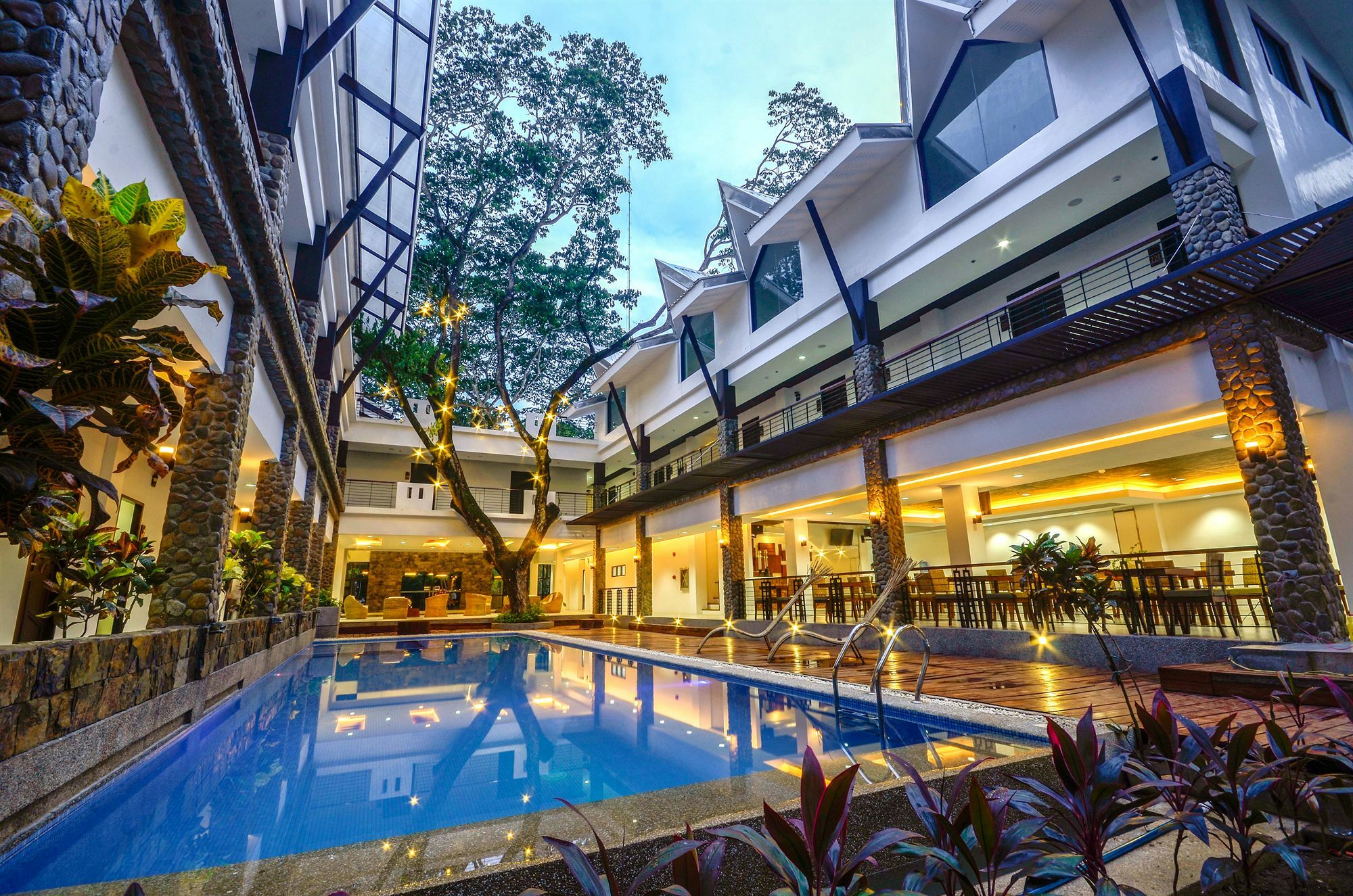 Marianne Hotel Puerto Princesa Esterno foto